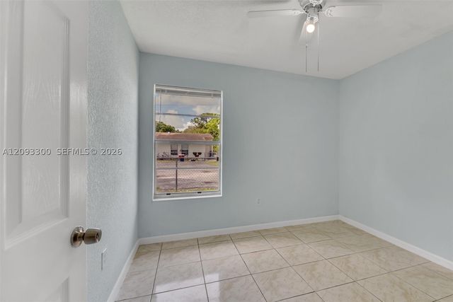 3793 NW 213th Ter, Miami Gardens, FL 33055