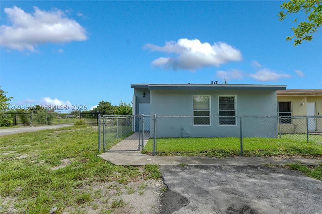 3793 NW 213th Ter, Miami Gardens, FL 33055