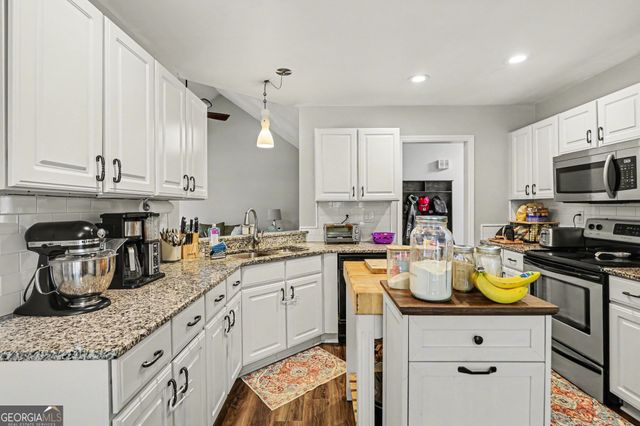 55 Melba Court, Senoia, GA 30276