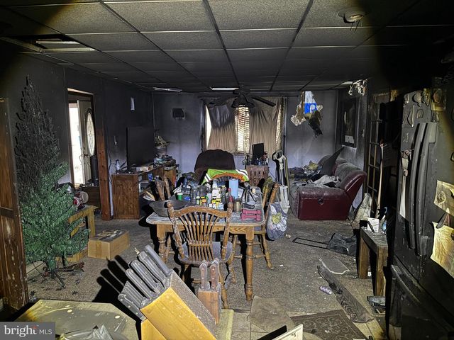 2183 E GRAND AVE, Tower City, PA 17980