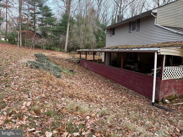 2183 E GRAND AVE, Tower City, PA 17980