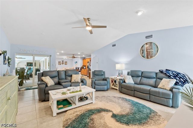 1826 SE 45th ST, Cape Coral, FL 33904