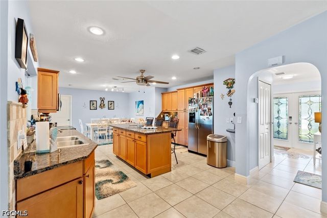 1826 SE 45th ST, Cape Coral, FL 33904