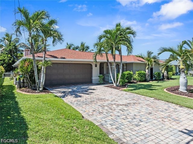 1826 SE 45th ST, Cape Coral, FL 33904