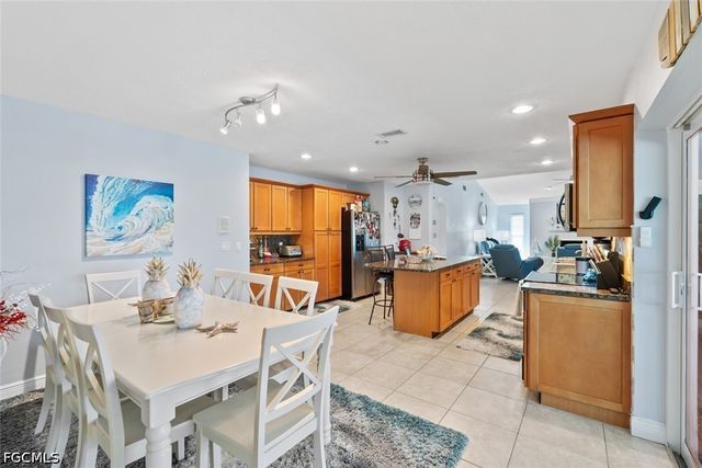 1826 SE 45th ST, Cape Coral, FL 33904