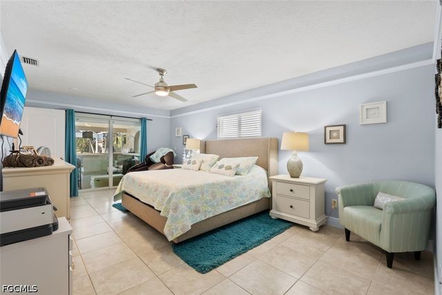 1826 SE 45th ST, Cape Coral, FL 33904