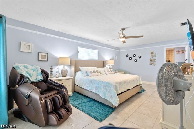1826 SE 45th ST, Cape Coral, FL 33904