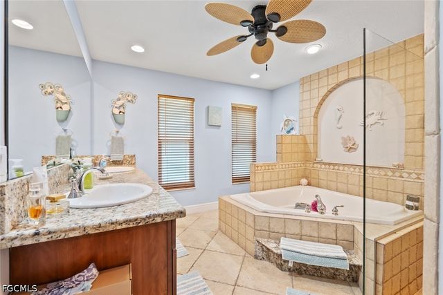 1826 SE 45th ST, Cape Coral, FL 33904
