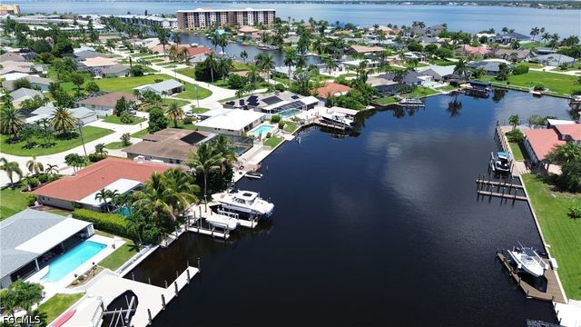 1826 SE 45th ST, Cape Coral, FL 33904