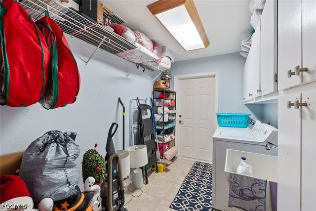 1826 SE 45th ST, Cape Coral, FL 33904