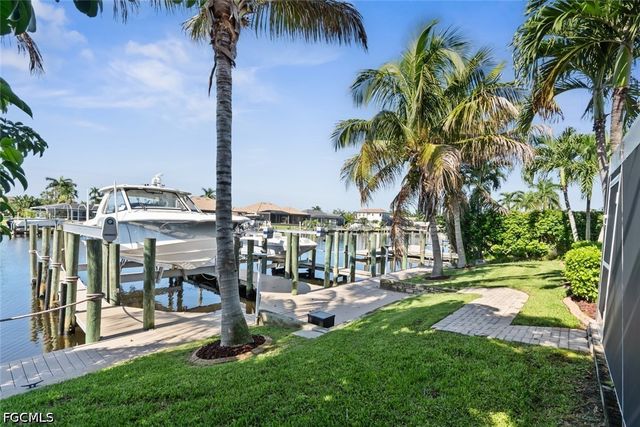 1826 SE 45th ST, Cape Coral, FL 33904