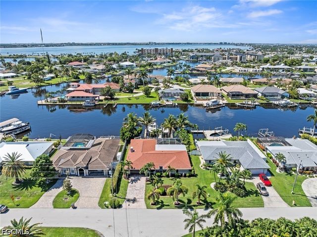 1826 SE 45th ST, Cape Coral, FL 33904