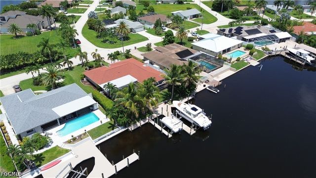 1826 SE 45th ST, Cape Coral, FL 33904