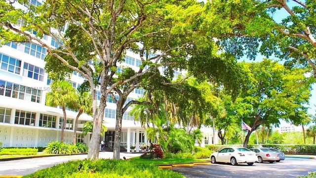 7441 Wayne Ave 1P, Miami Beach, FL 33141