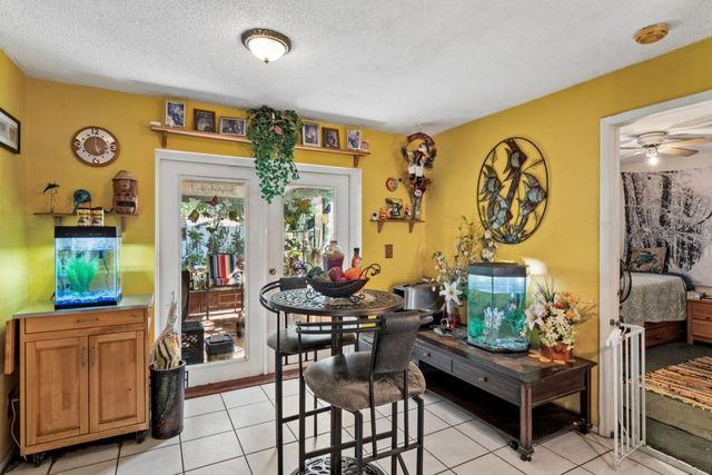 2005 HUDSON CT, Oldsmar, FL 34677
