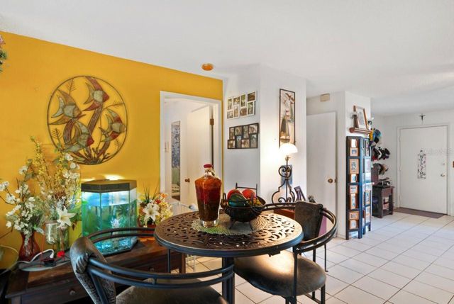 2005 HUDSON CT, Oldsmar, FL 34677