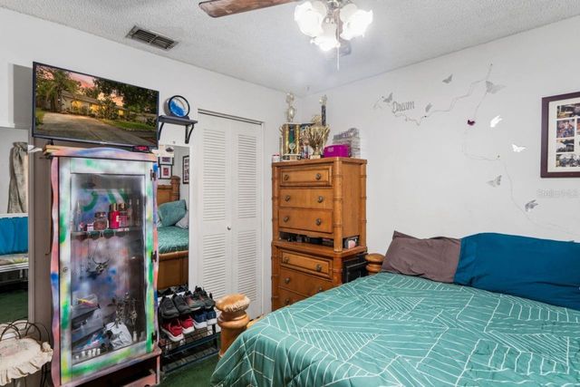 2005 HUDSON CT, Oldsmar, FL 34677