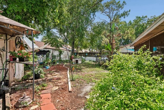 2005 HUDSON CT, Oldsmar, FL 34677