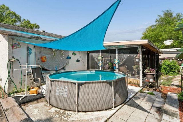 2005 HUDSON CT, Oldsmar, FL 34677