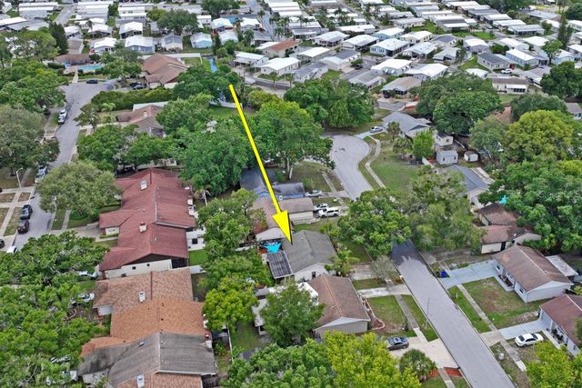 2005 HUDSON CT, Oldsmar, FL 34677