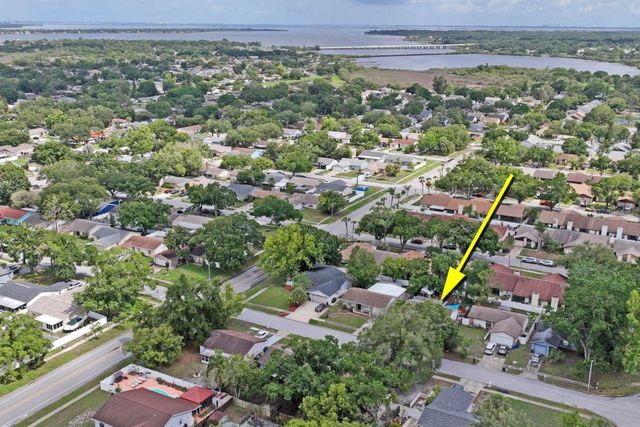 2005 HUDSON CT, Oldsmar, FL 34677