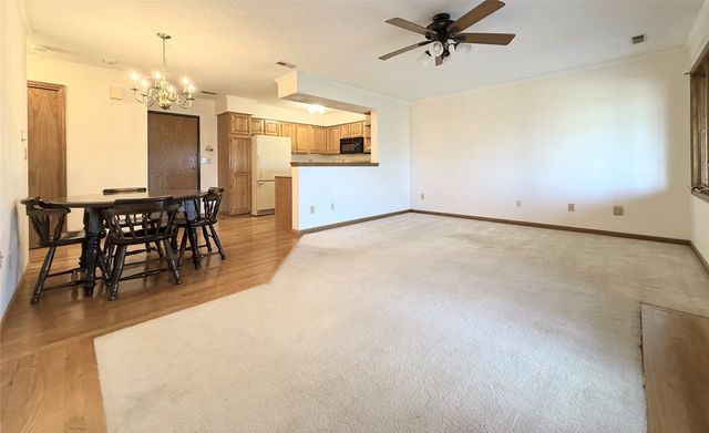 405 SE Delaware Avenue 207, Ankeny, IA 50021