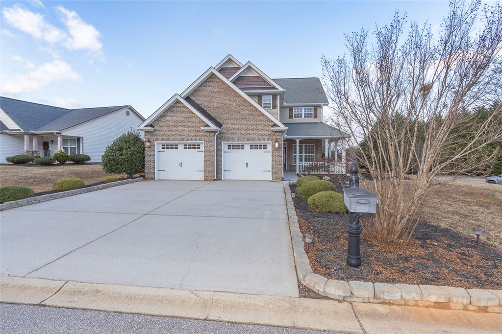 1015 Whirlaway Circle, Anderson, SC 29621