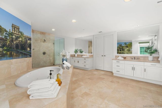 2500 6th Ave. PH5, San Diego, CA 92103