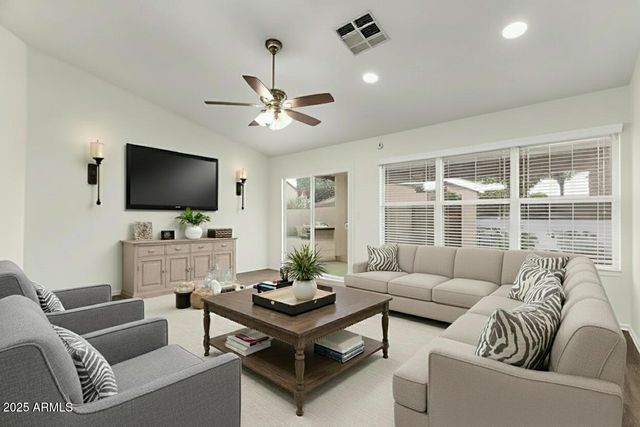 1314 S Larkspur Street, Gilbert, AZ 85296