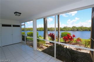 1305 Mainsail DR 1002, Naples, FL 34114