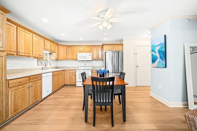 135 Beach Rd B309, Salisbury, MA 01952