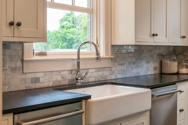 1121 Glenwood Ave, Nashville, TN 37204