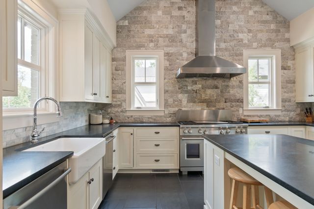 1121 Glenwood Ave, Nashville, TN 37204