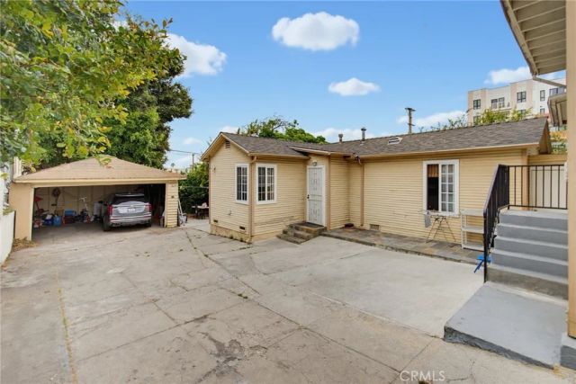 1107 S Mariposa Avenue, Los Angeles, CA 90006