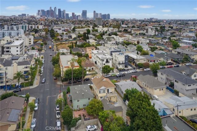1107 S Mariposa Avenue, Los Angeles, CA 90006