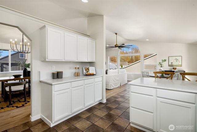 1442 Sunset Avenue, Ferndale, WA 98248