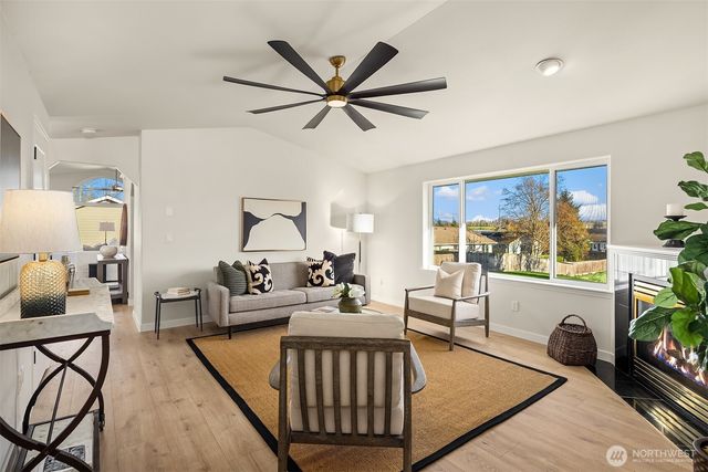 1442 Sunset Avenue, Ferndale, WA 98248