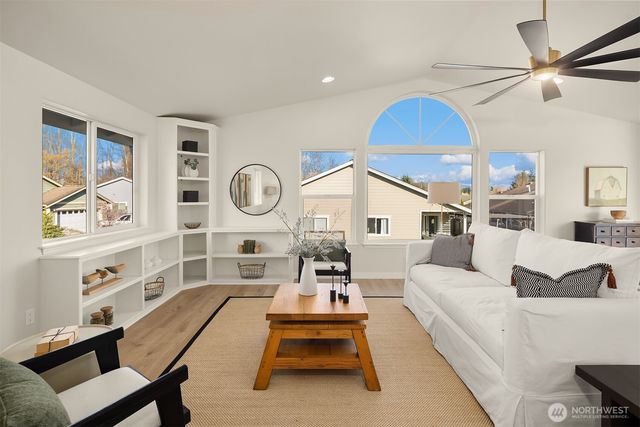 1442 Sunset Avenue, Ferndale, WA 98248