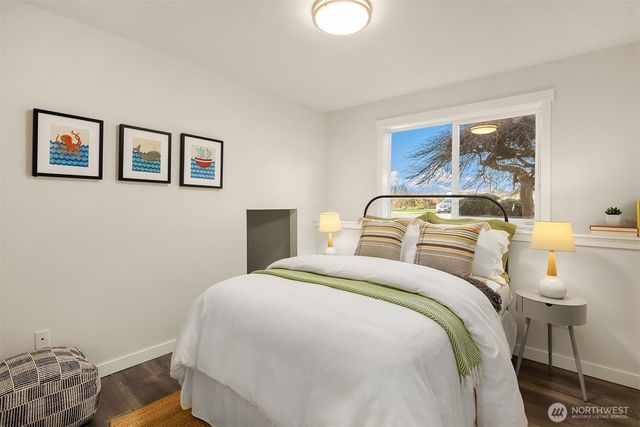 1442 Sunset Avenue, Ferndale, WA 98248