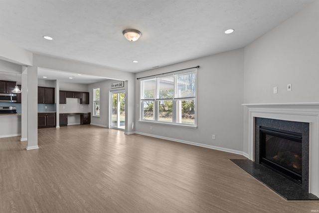 5552 golden gate Way, Kokomo, IN 46902