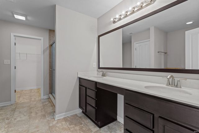 5552 golden gate Way, Kokomo, IN 46902