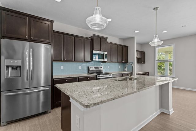 5552 golden gate Way, Kokomo, IN 46902