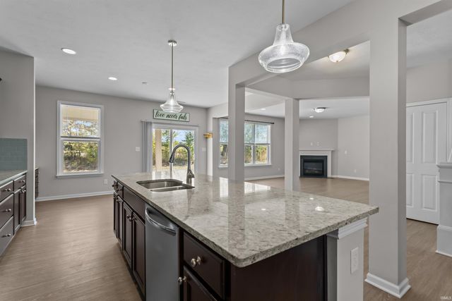 5552 golden gate Way, Kokomo, IN 46902