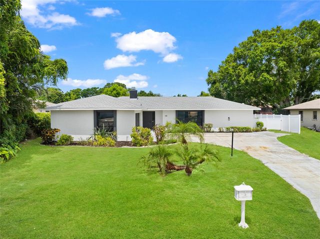 1116 76TH STREET NW, Bradenton, FL 34209
