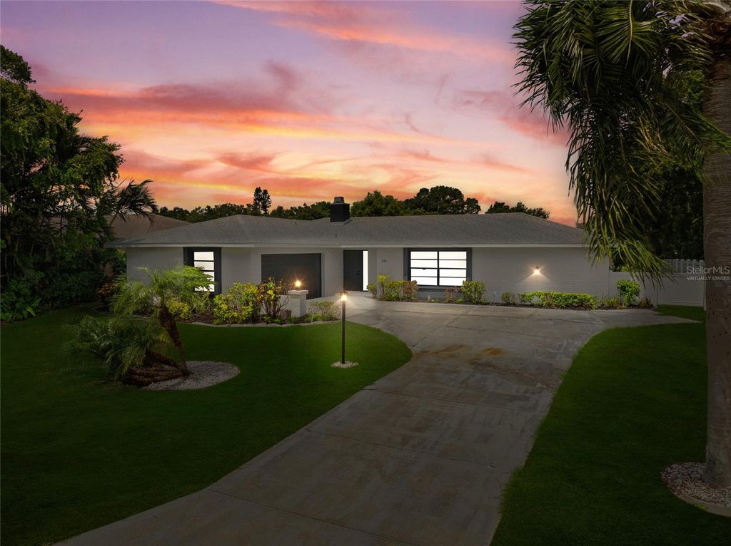 1116 76TH STREET NW, Bradenton, FL 34209