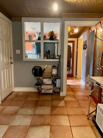 211-213 Pauline Street 1R, Winthrop, MA 02152