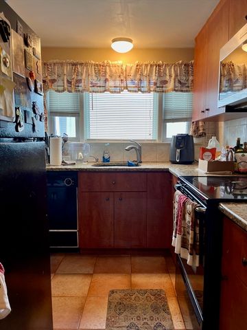 211-213 Pauline Street 1R, Winthrop, MA 02152