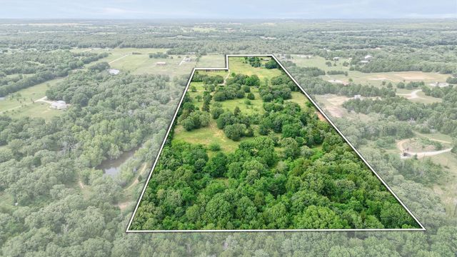 1142 County Road 212, Gainesville, TX 76240