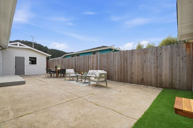 643 Linda Mar Boulevard, Pacifica, CA 94044