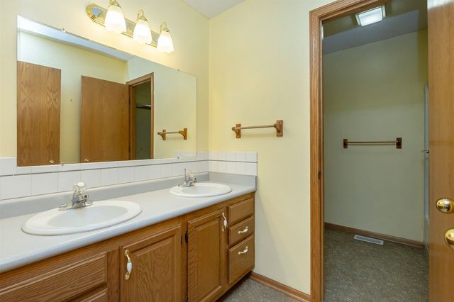 1401 NW Campus Drive, Ankeny, IA 50023